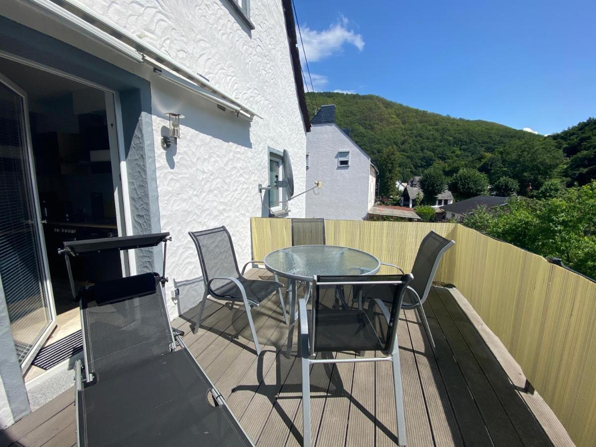 Ferienhaus Am Baybach In Burgen An Der Mosel Екстериор снимка